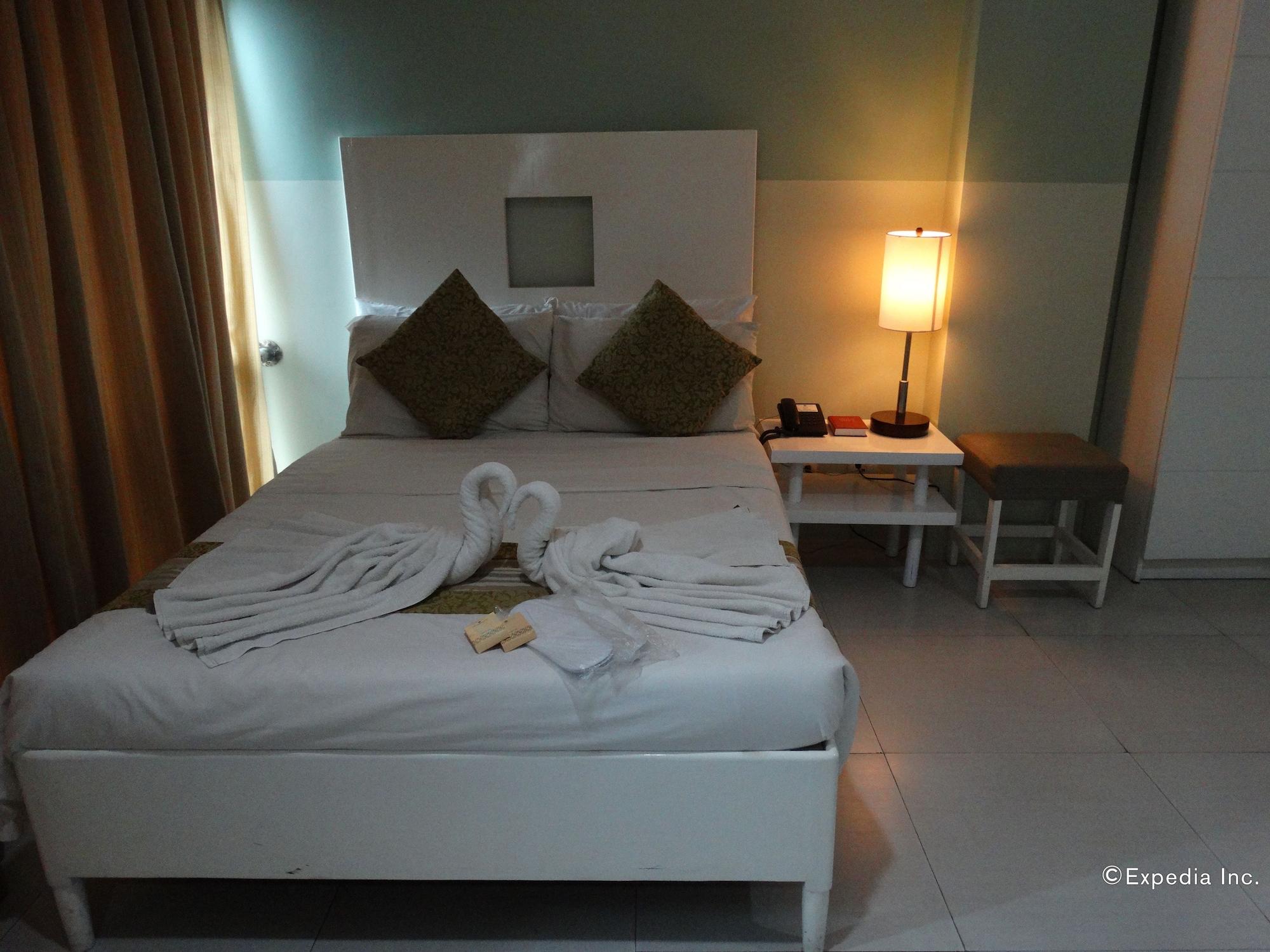 Empire Suites Hotel Puerto Princesa Eksteriør billede
