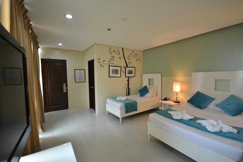 Empire Suites Hotel Puerto Princesa Eksteriør billede