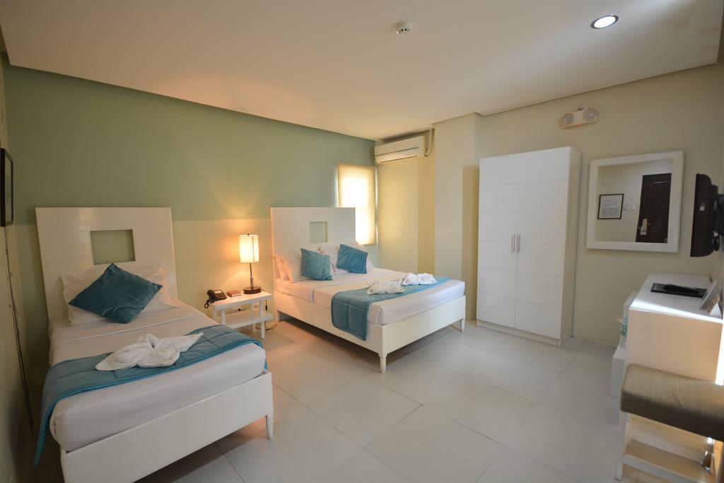 Empire Suites Hotel Puerto Princesa Eksteriør billede